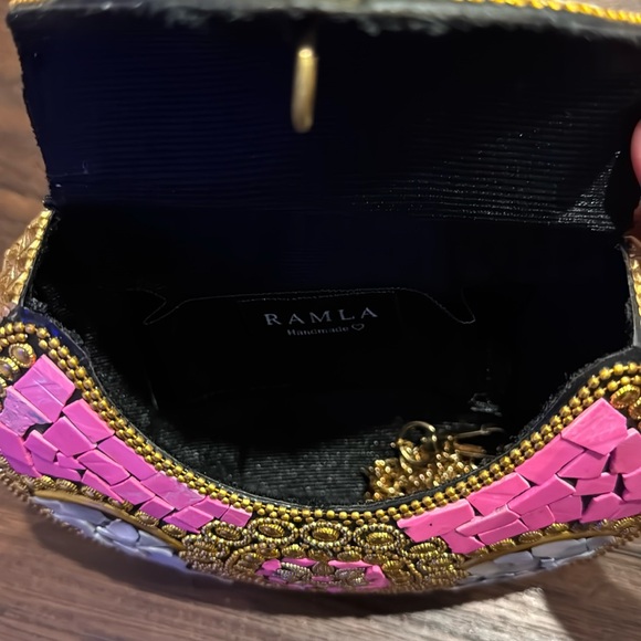 Ramla Mosaic Handmade Mosaic Moroccan multicolor Handbag with gold color chain. - Picture 4 of 9